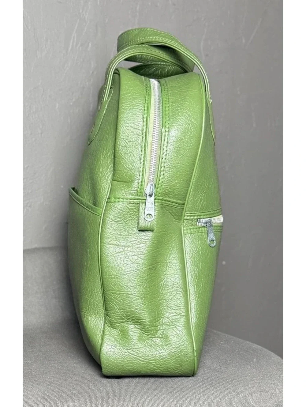 Vintage 1960's-1970's Overnight Travel Bag Olive Green Vegan Weekender Bag
